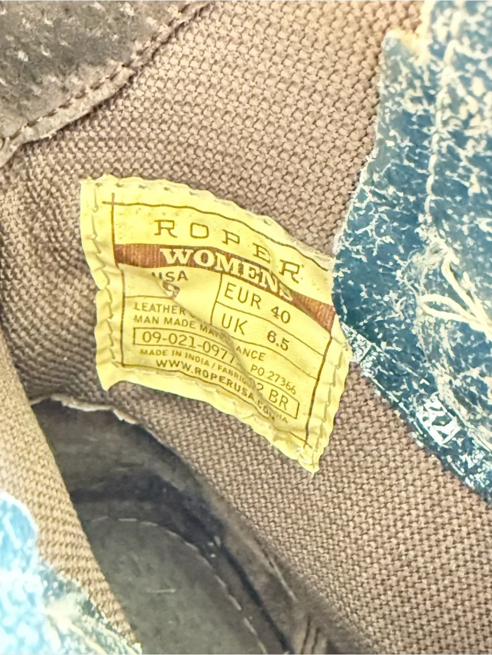 Roper women’s western